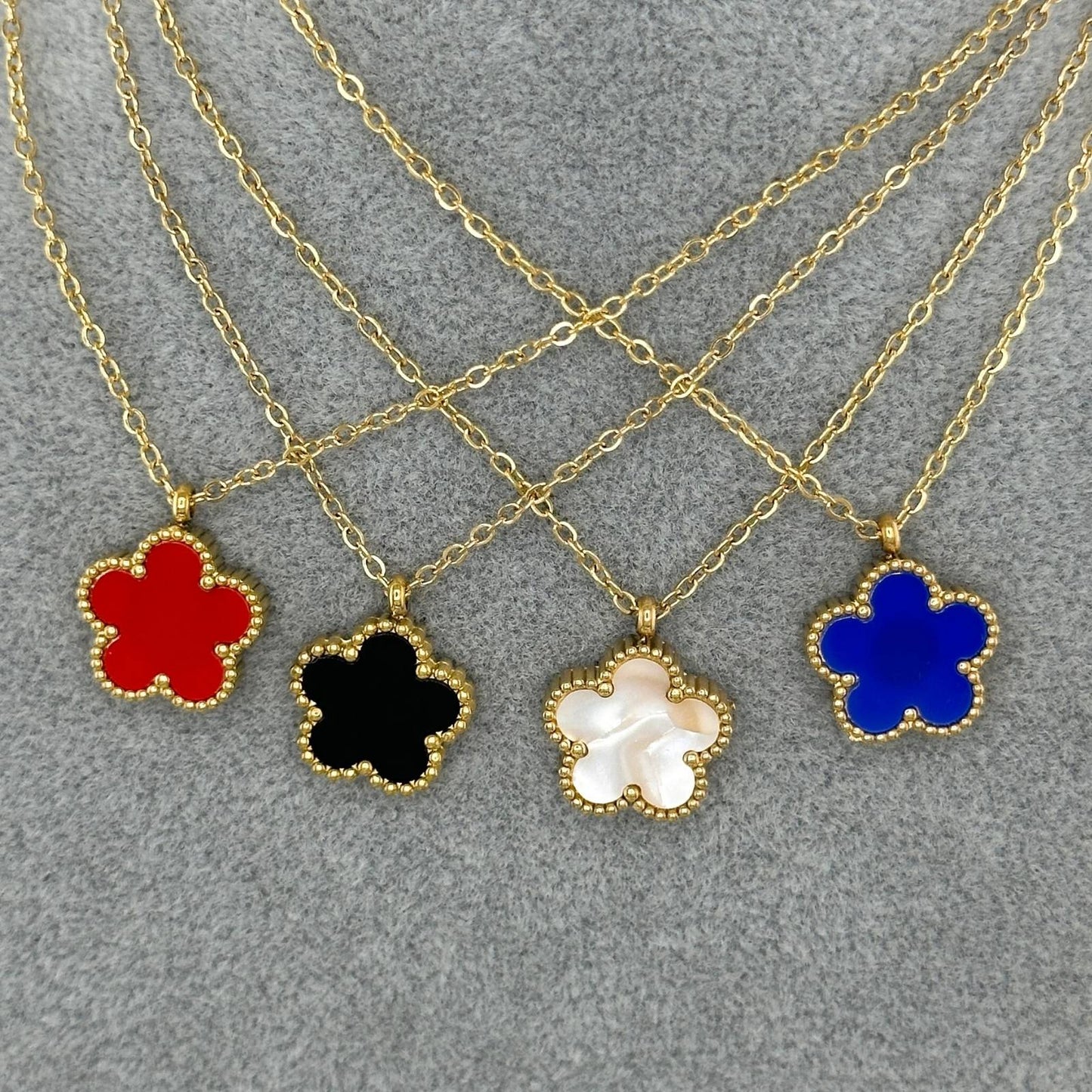 18K gold plated Stainless steel Flower necklace