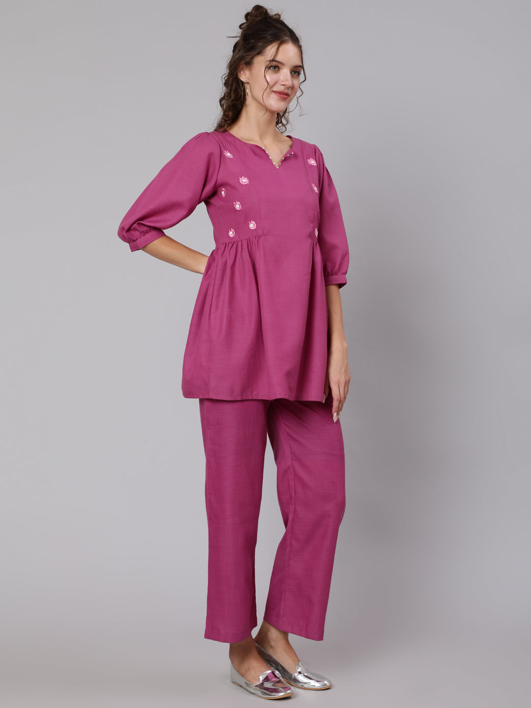 Magenta Viscose Rayon Embroidered Co-Ords Set Has Top And Palazzo